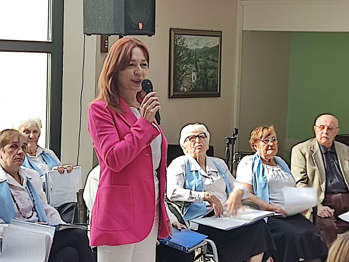 00000250 img 6a343462c89fd066aa28e527b99d2592 v 00000250 img 6a343462c89fd066aa28e527b99d2592 v