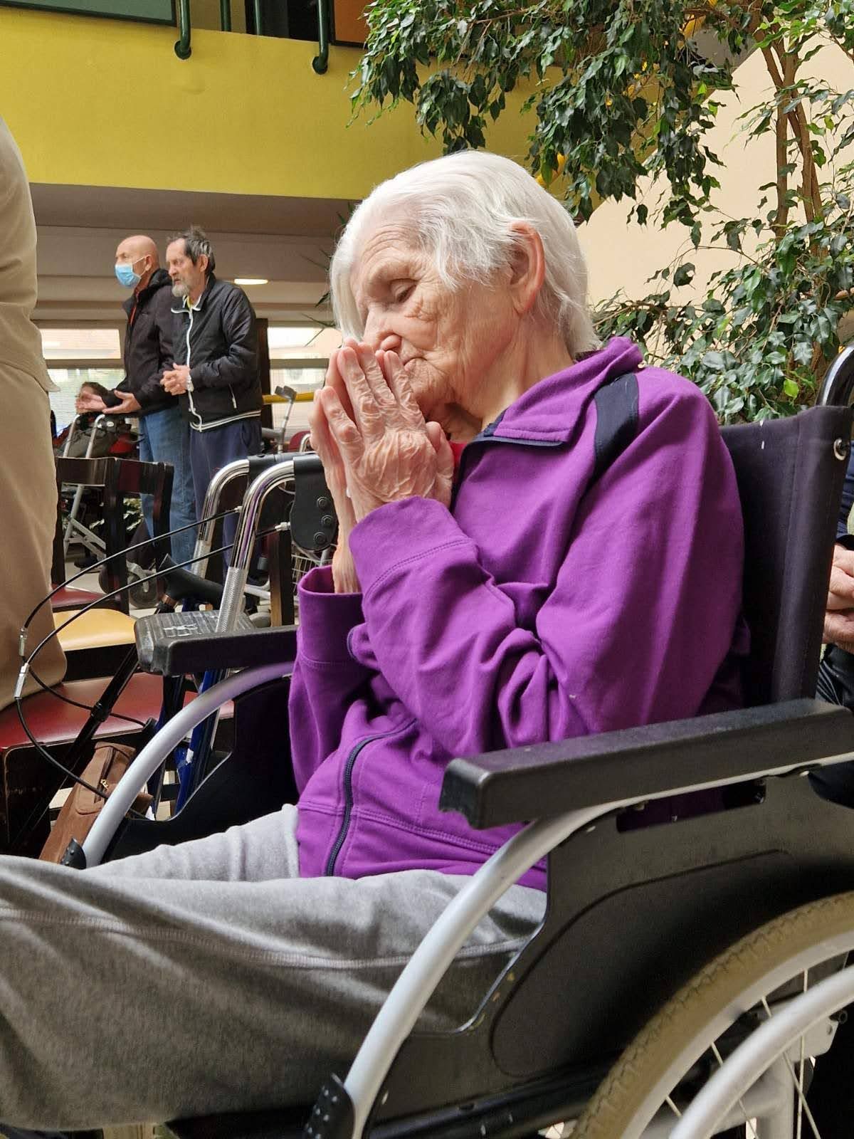 00000279 img c93fa629cea39e2e15c95063ef3e43bc v