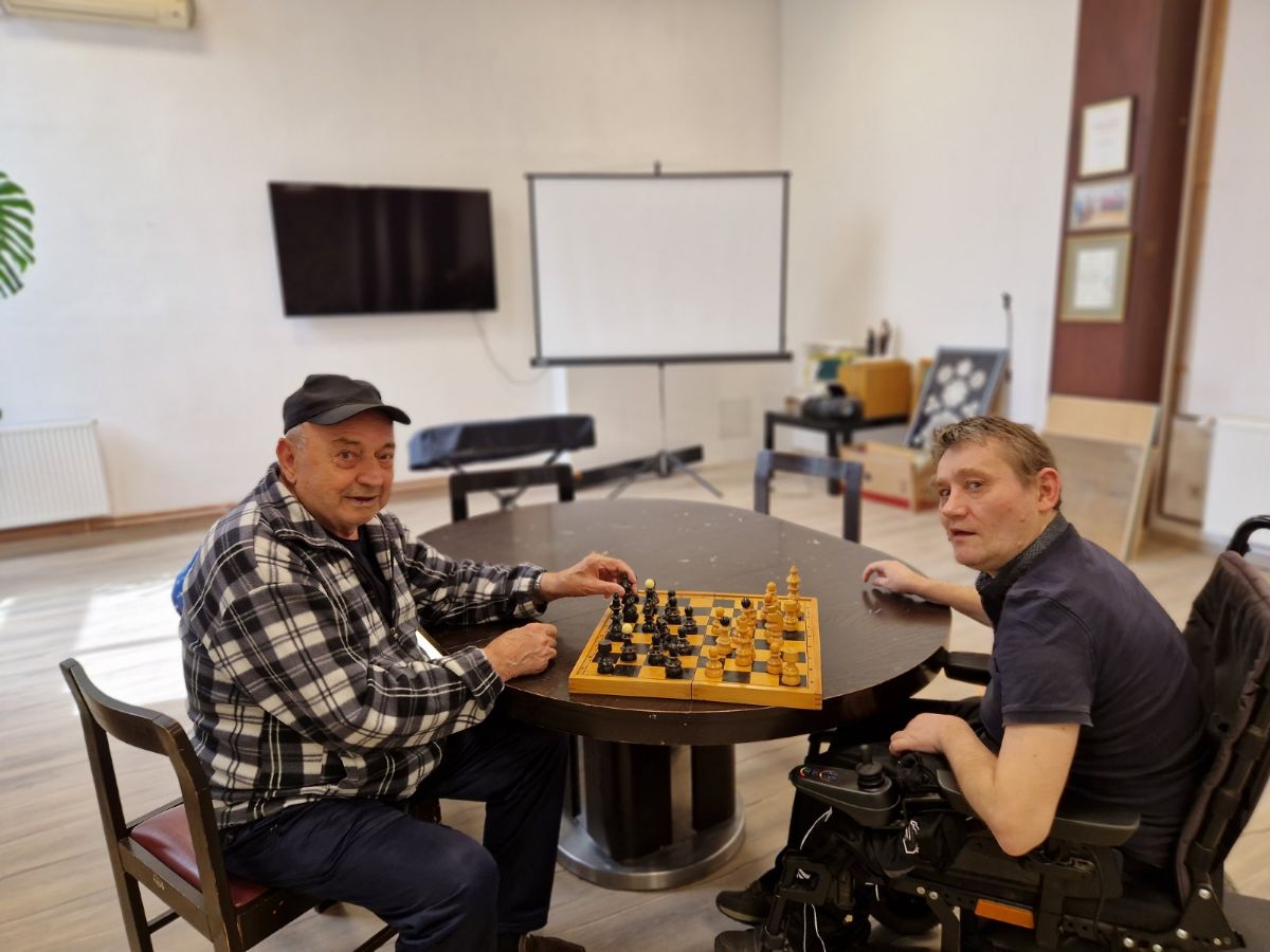 00000319 img 7508e340f8ab7d3d5b9a93e988f8b61a v