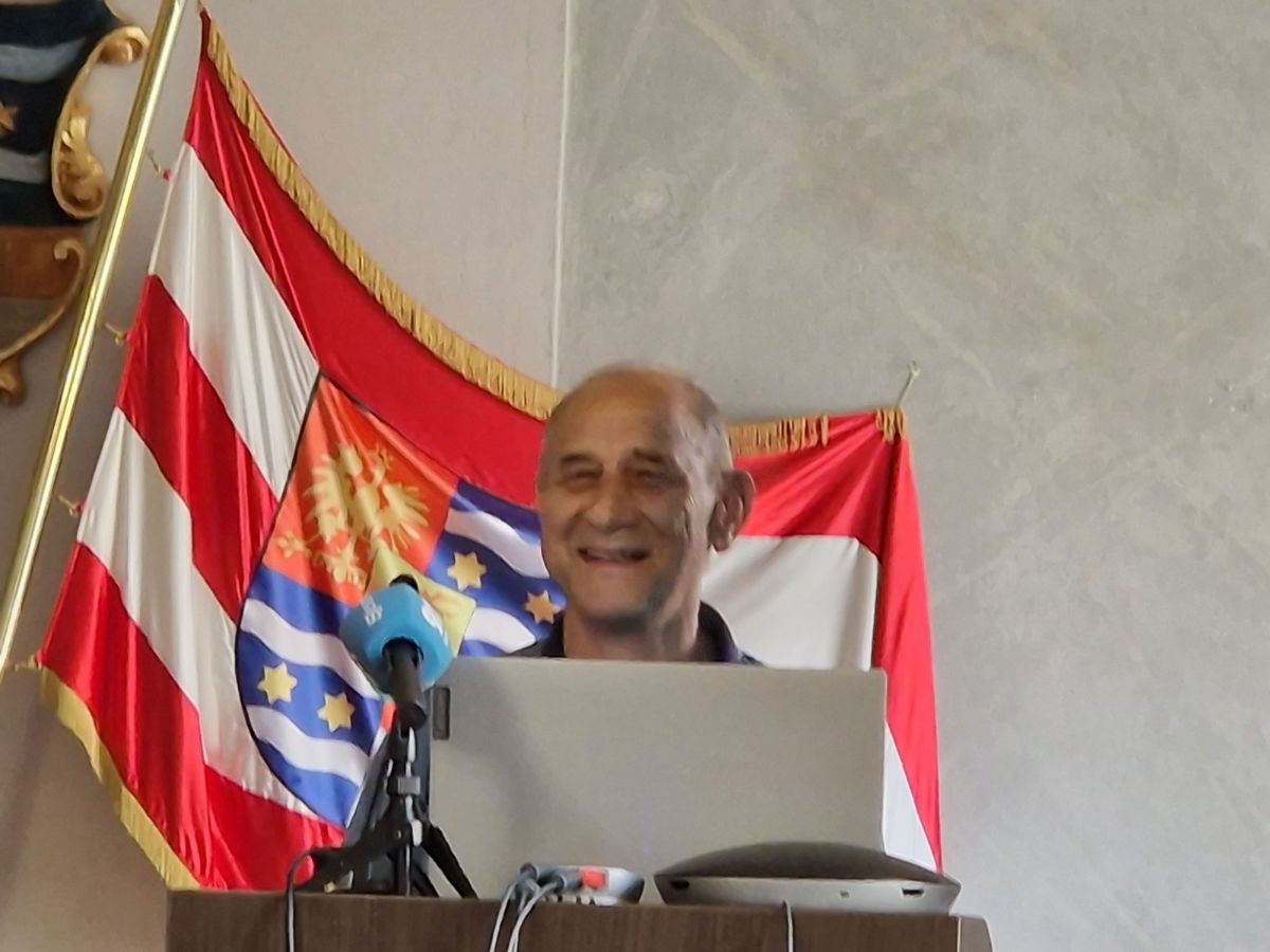 00000388 img 218f642618b47f6b2c00495c16056281 v