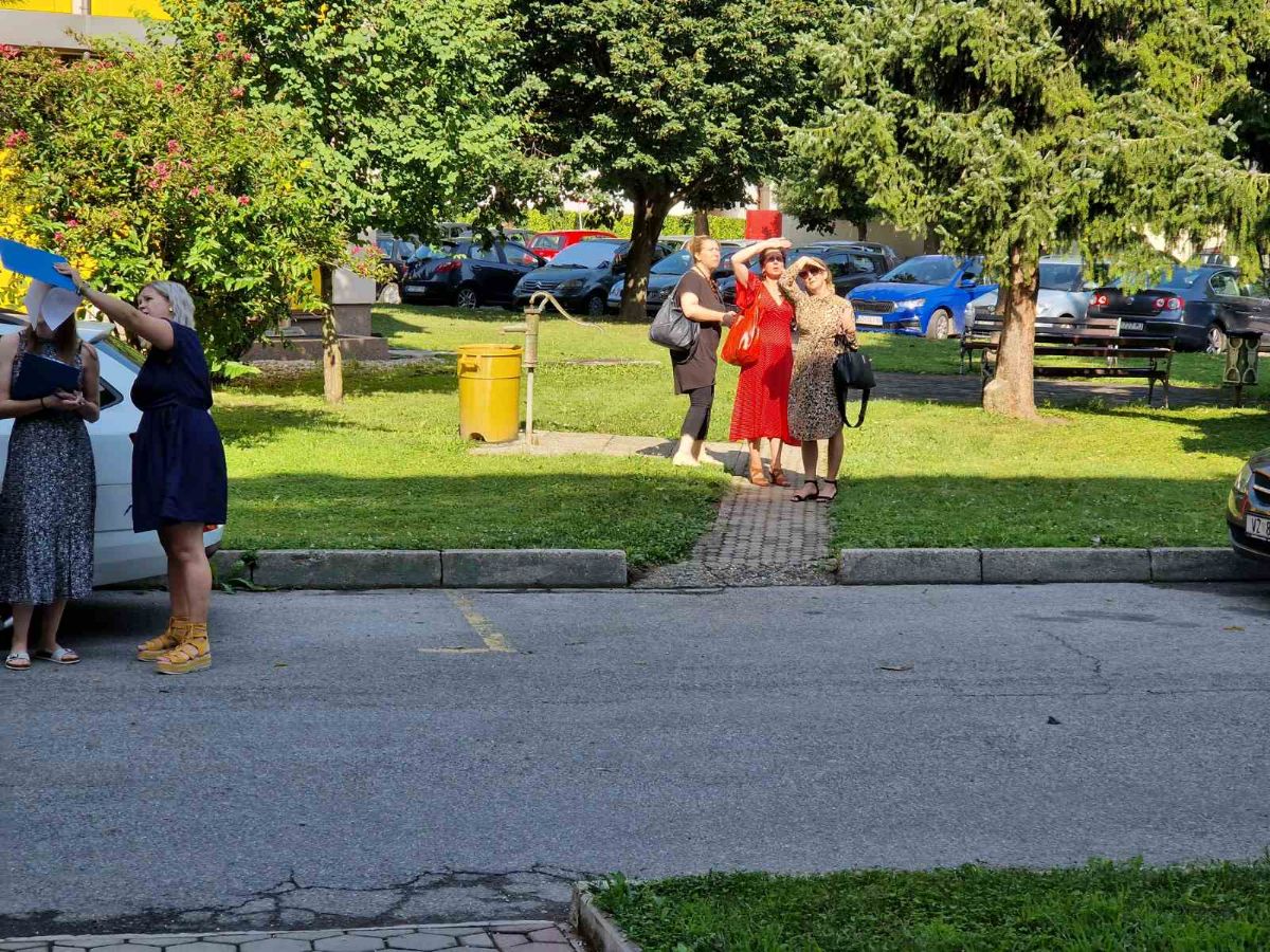 00000400 img 0112ae89ea83c456d175855629b4666c v