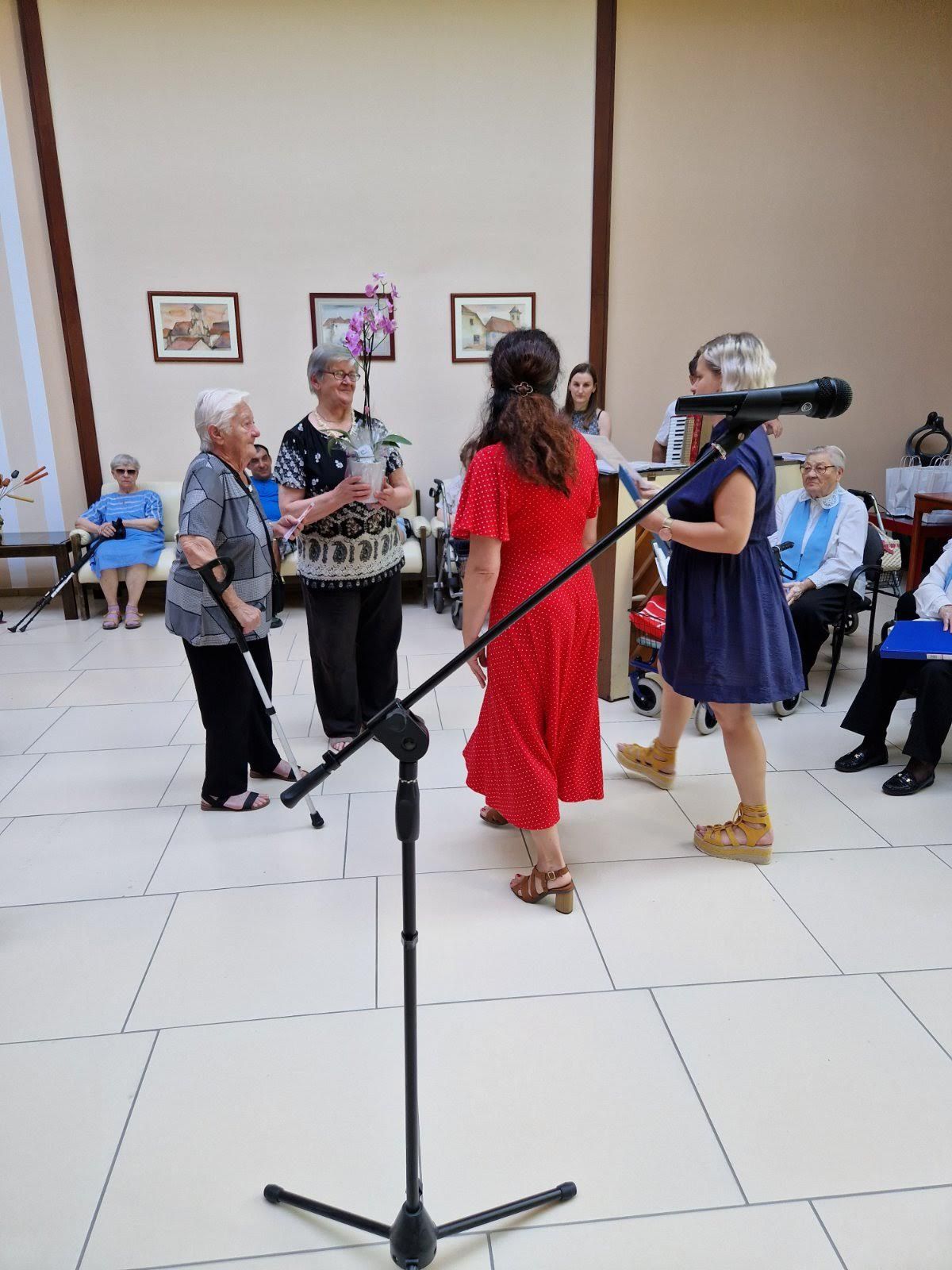 00000401 img 312f7e72b25287cad2bbddb26ab6b736 v