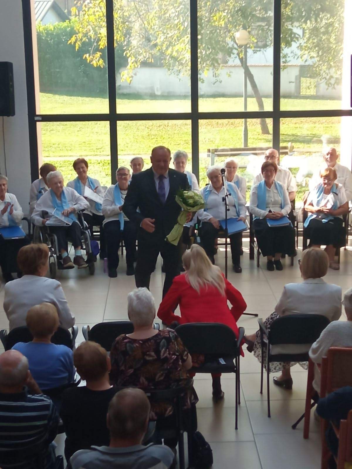 00000440 img e43b102871a88562d82fd21b12287373 v 00000440 img e43b102871a88562d82fd21b12287373 v