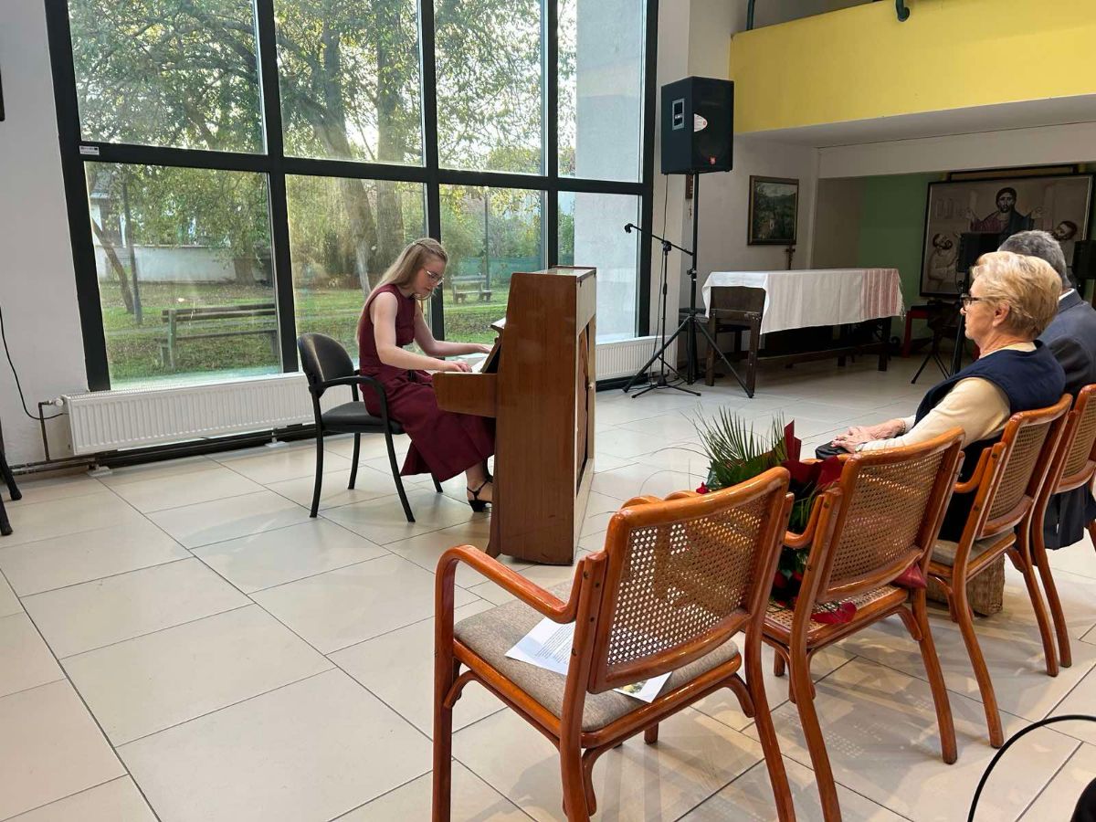 00000454 img faf0c3a3031c2394594628afffa85d7b v 00000454 img faf0c3a3031c2394594628afffa85d7b v