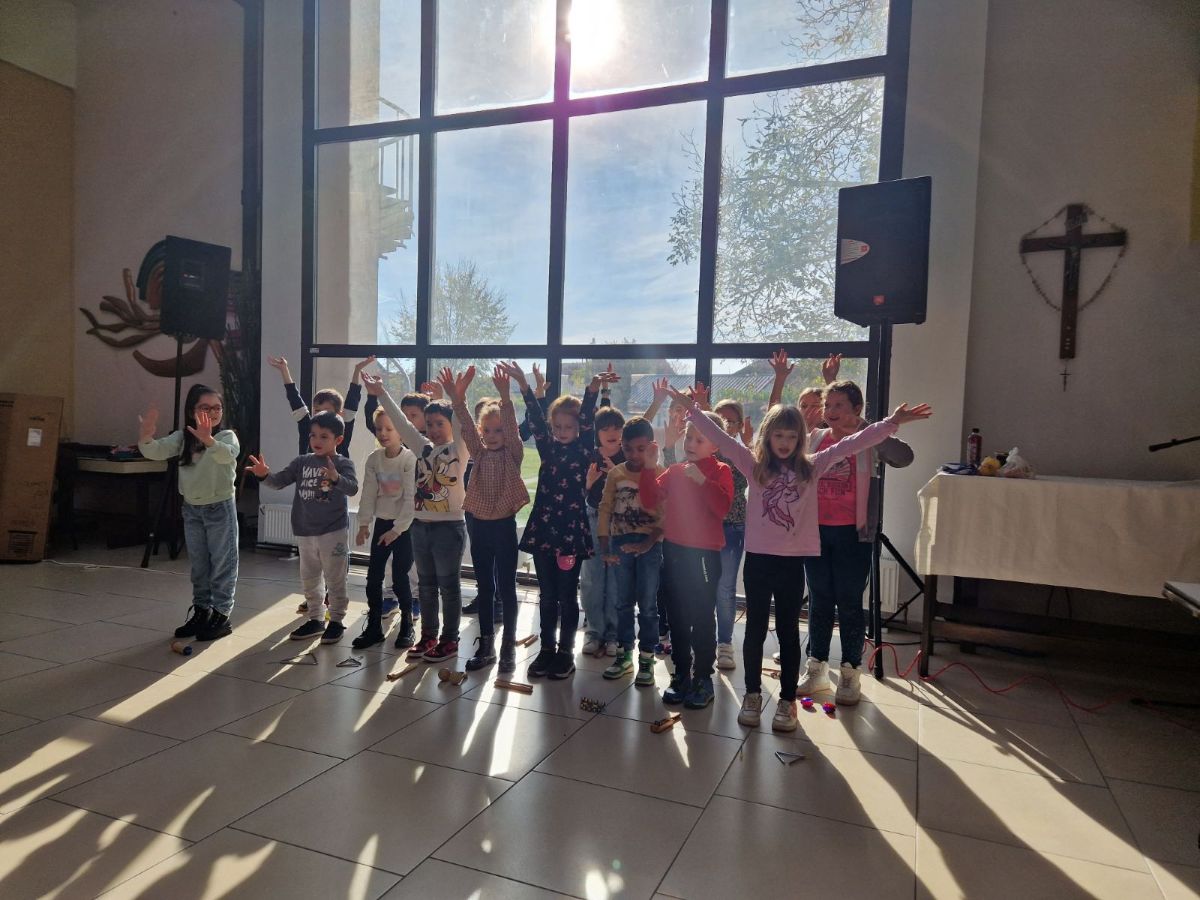 00000460 img 7ec390e4153945a4058a5d6e9707885e v 00000460 img 7ec390e4153945a4058a5d6e9707885e v