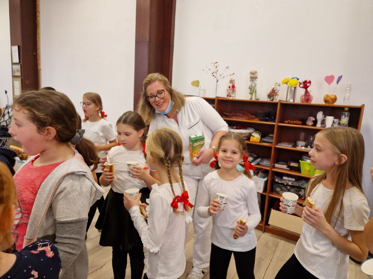 00000465 img f3709e527a478d58dfe3ed9fbdf8a022 v 00000465 img f3709e527a478d58dfe3ed9fbdf8a022 v