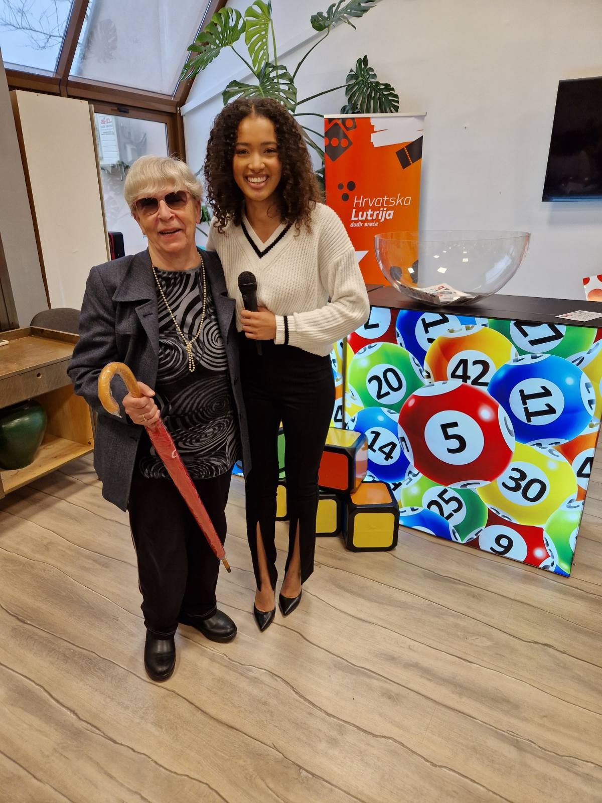 00000485 img f206dd10da3394e110eaafdf797f4aa3 v