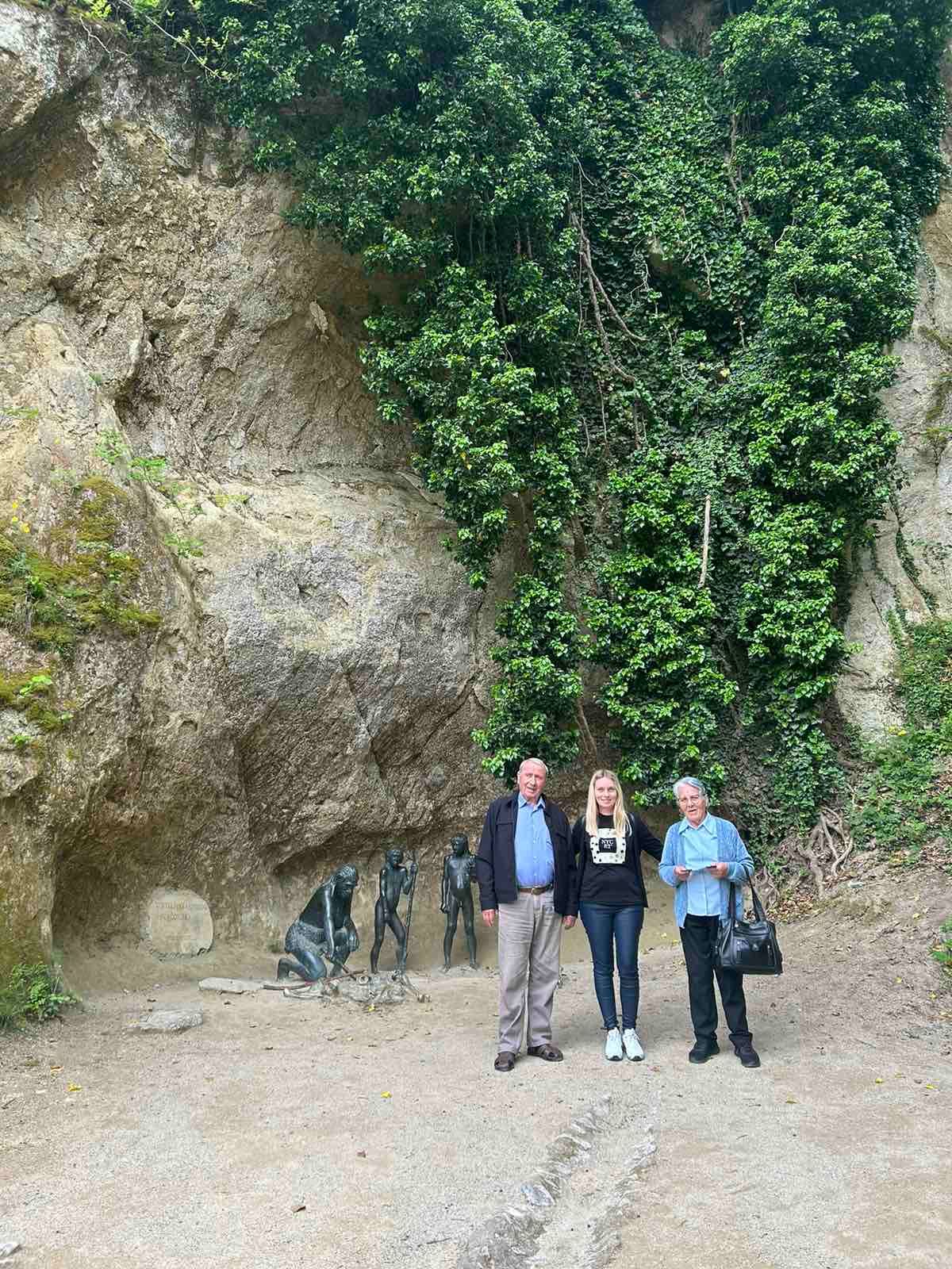 00000528 img a2b41bc3a5b267cee454691475b0567b v