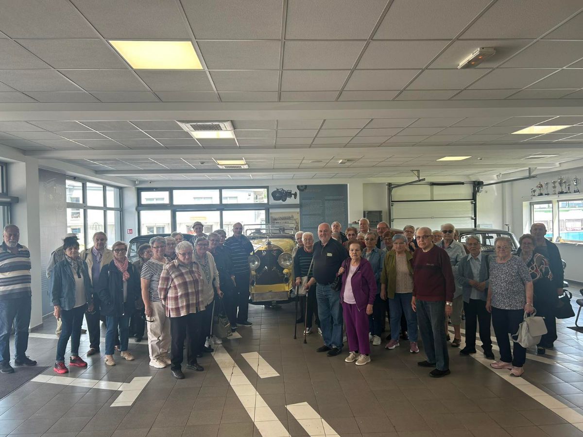 00000532 img 1e6968f0d06b1c70012affc18da50d94 v