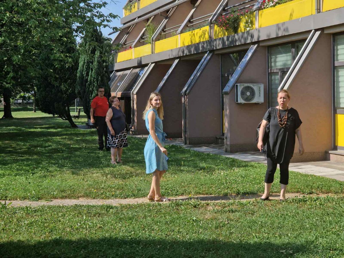 00000552 img 8ccc5e8d11650dc6e0ffa9e4a96fd52b v