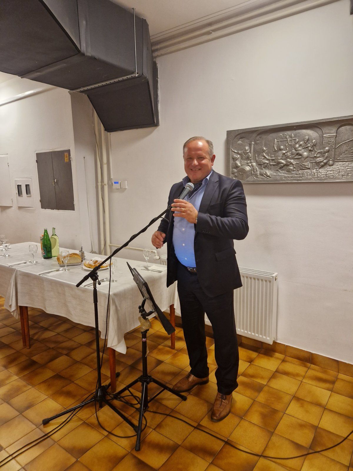 00000596 img eb2b36b1fd5220610c15f56407e4adc0 v