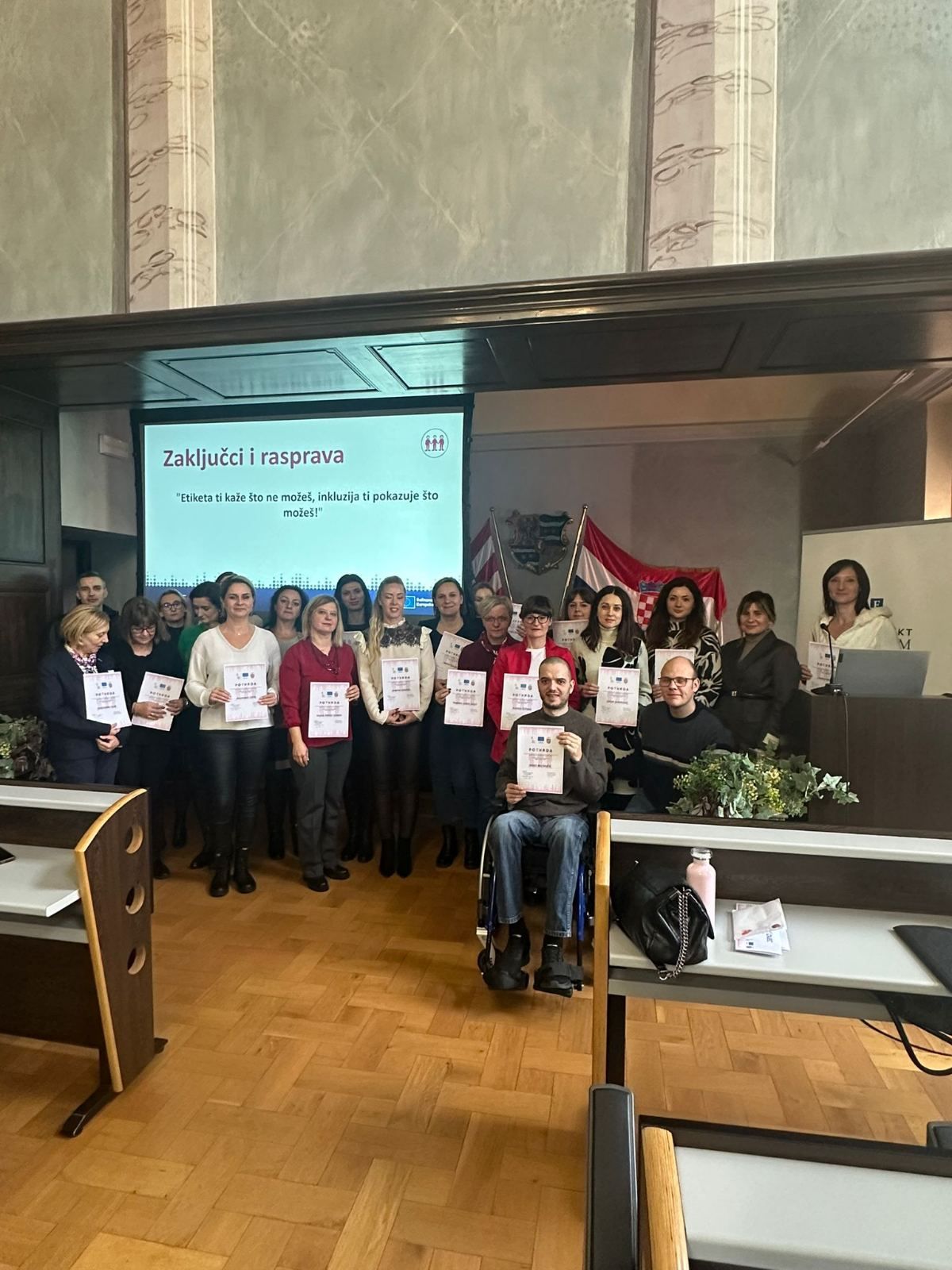 00000622 img 8faca626b851bc75a686a02fb5b1ba43 v