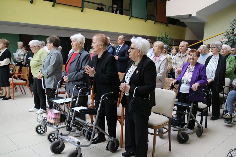 00000694 1 11 00000694 1 11