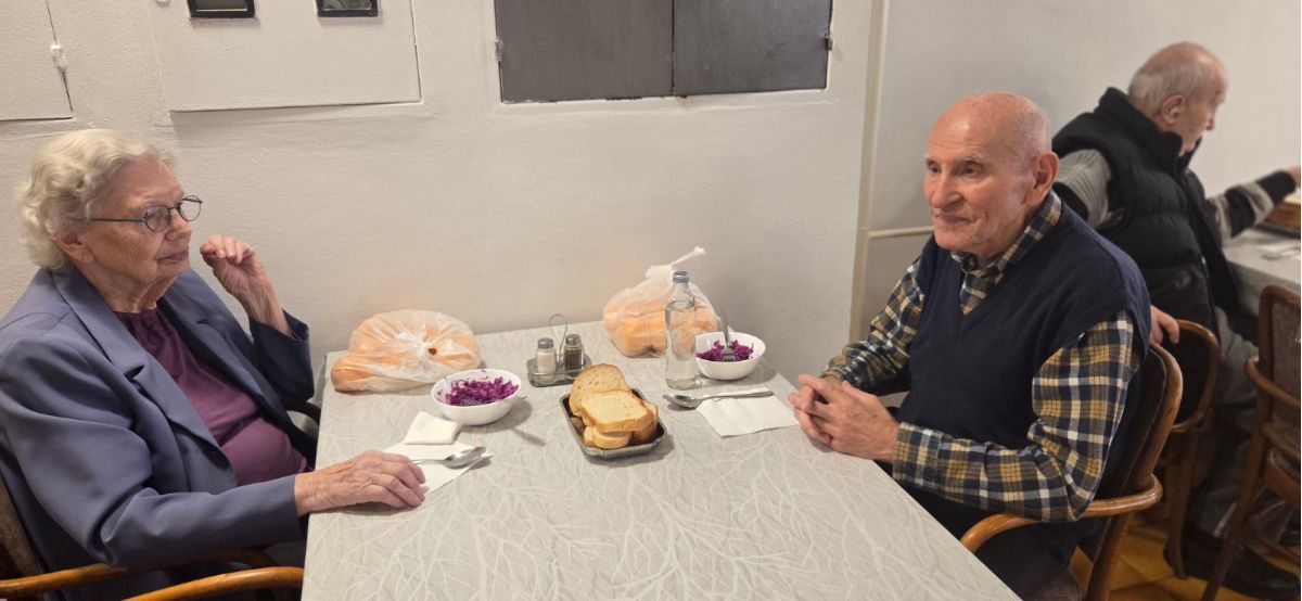 00000894 img 77d18949cf5efce0a5cdfae5a814986b v