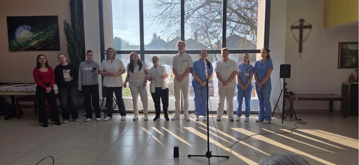 00000901 img bdbc2813272065a4643adabffcbf0332 v