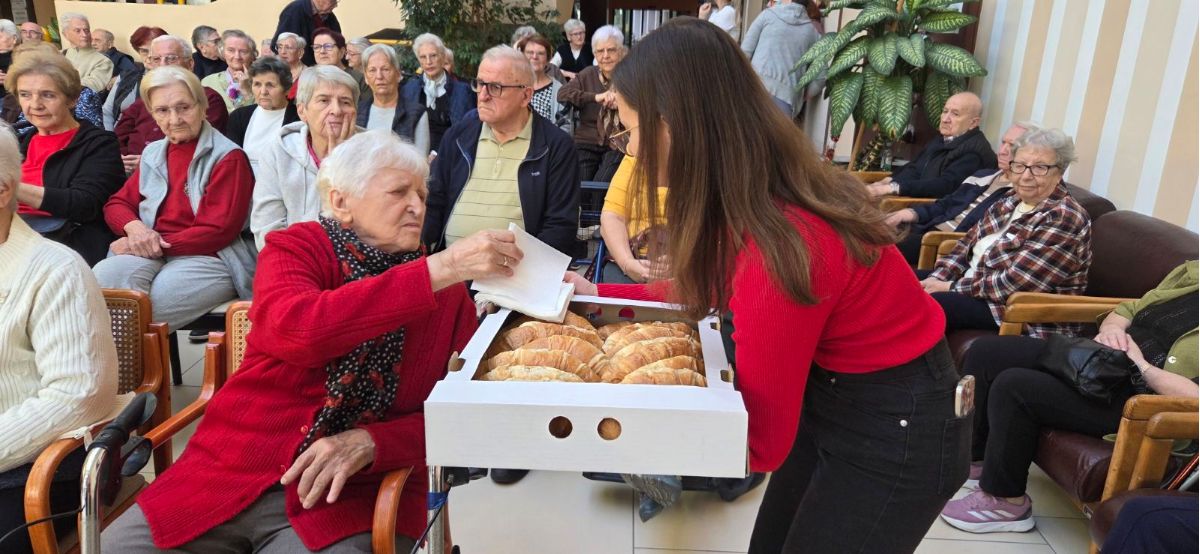 00000902 img d34246b08df2d313d8effb5f924bd725 v