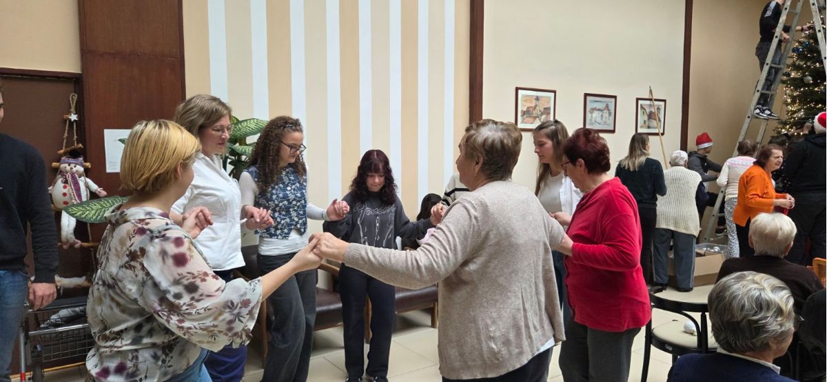 00000915 img b7747625f25125ccd0826d4618badb4c v